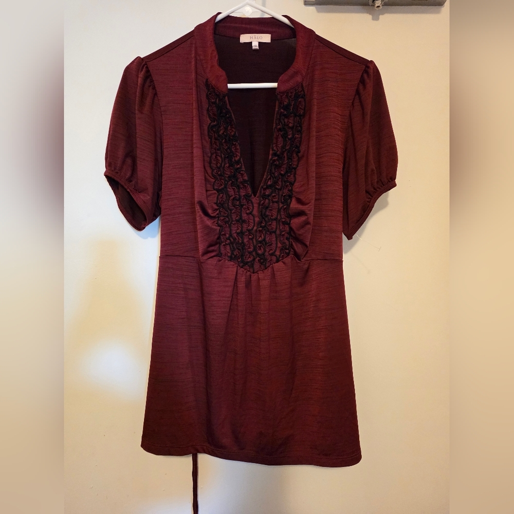 Halo Maroon And Black Top
